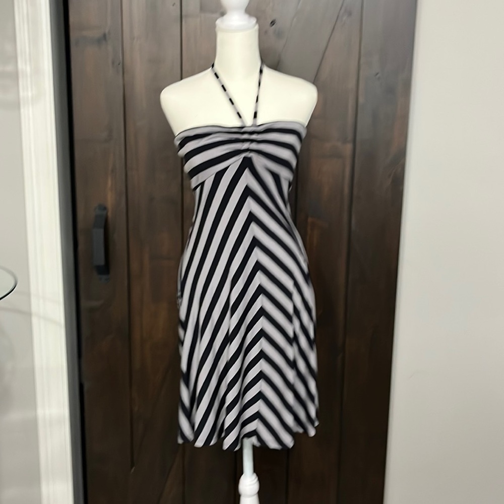 Caslon sz S Black & Grey Halter dress with toes. NWOT